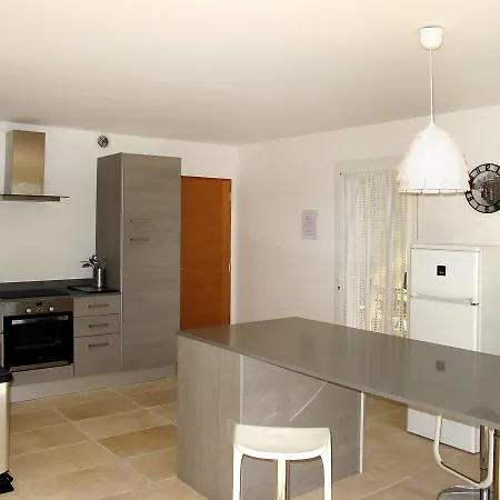 Ferienhaus Mit Pool Ste. Maxime 125s Dom wakacyjny La Nartelle